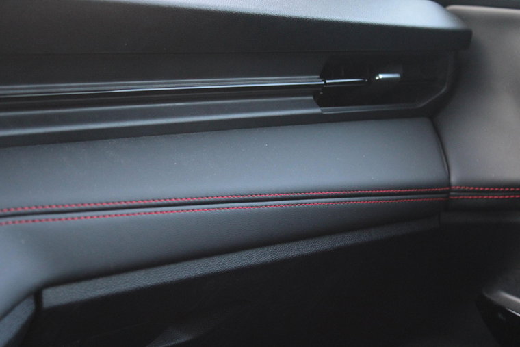 Vehicle Image 33