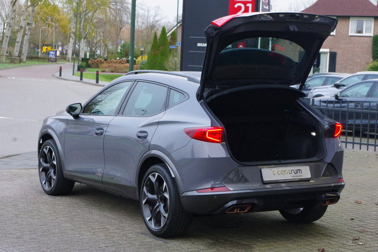 Vehicle Image 19