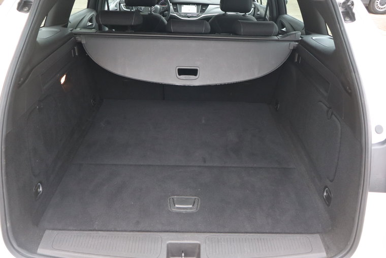 Vehicle Image 23