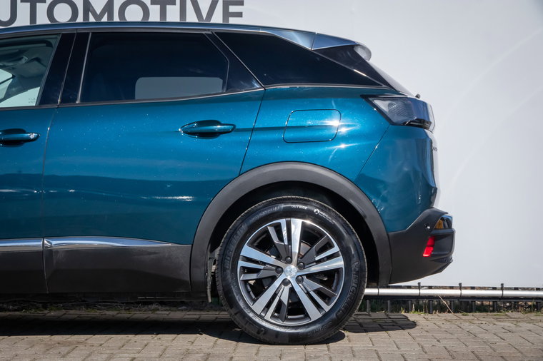 Vehicle Image 40