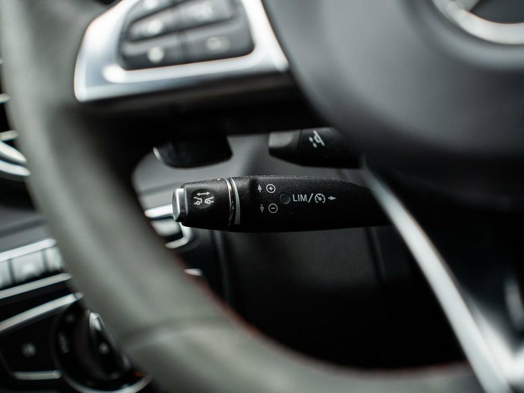 Vehicle Image 47