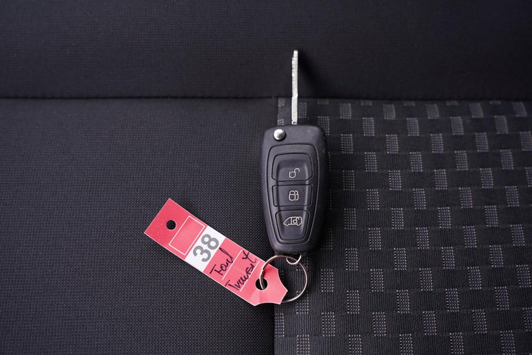 Vehicle Image 39