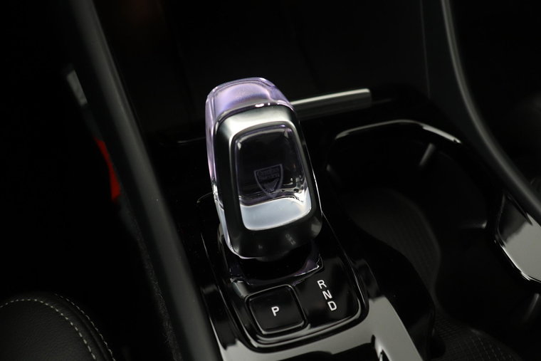 Vehicle Image 39