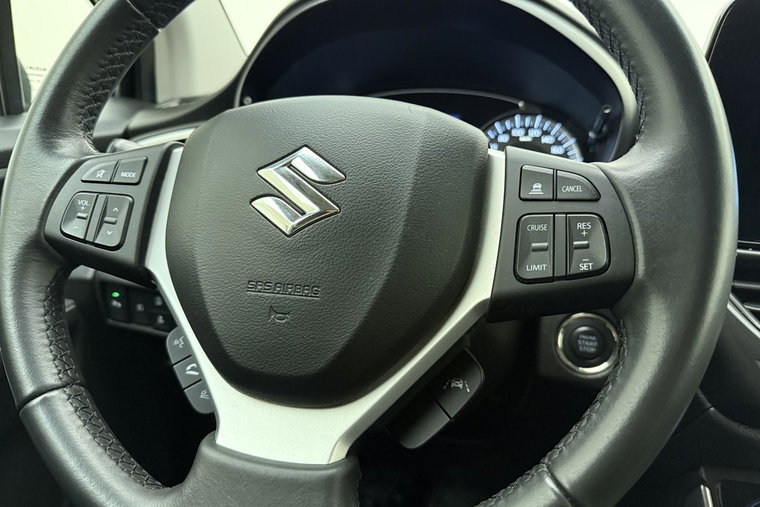 Vehicle Image 22