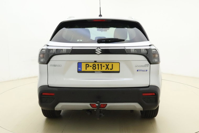 Vehicle Image 11