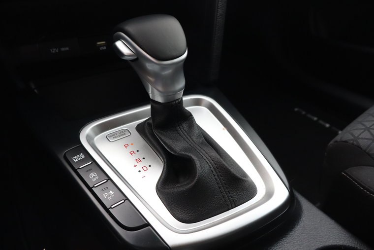Vehicle Image 17