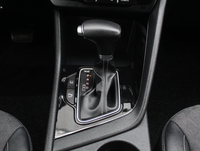 Vehicle Image 23