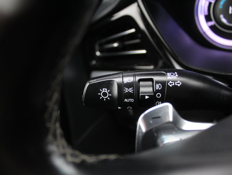 Vehicle Image 39