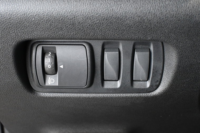 Vehicle Image 38