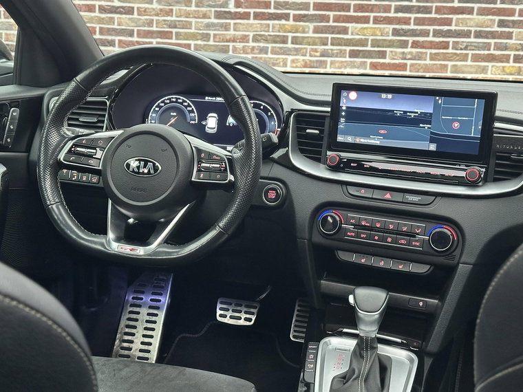 Vehicle Image 36