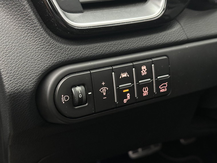 Vehicle Image 39