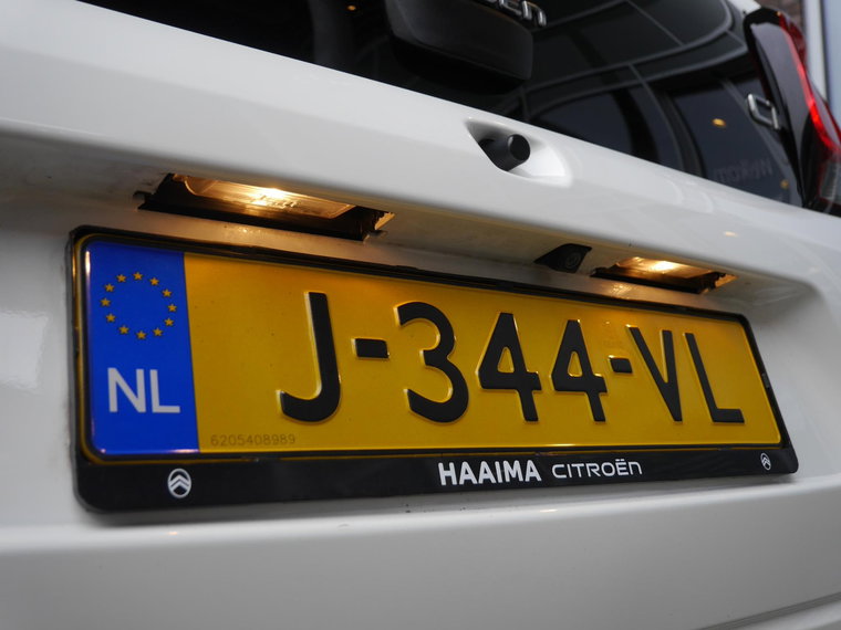 Vehicle Image 31