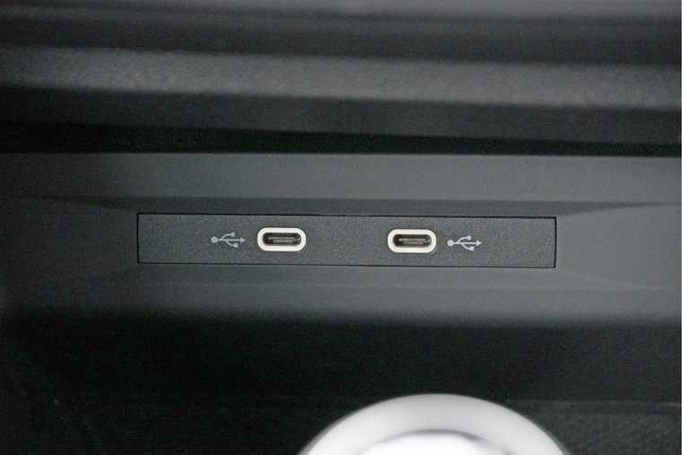 Vehicle Image 39