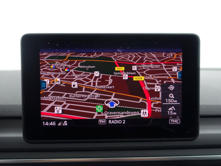 Vehicle Image 9