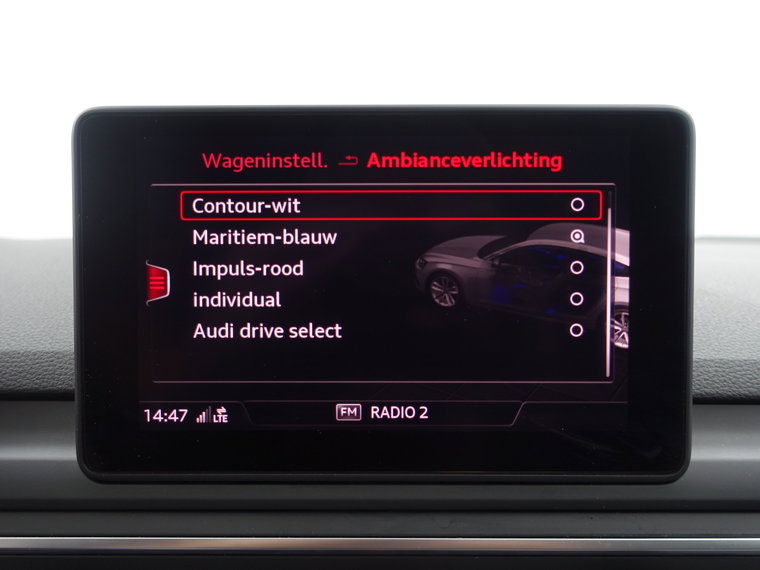 Vehicle Image 11