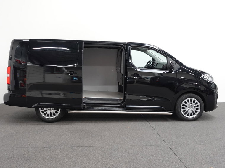 Vehicle Image 40