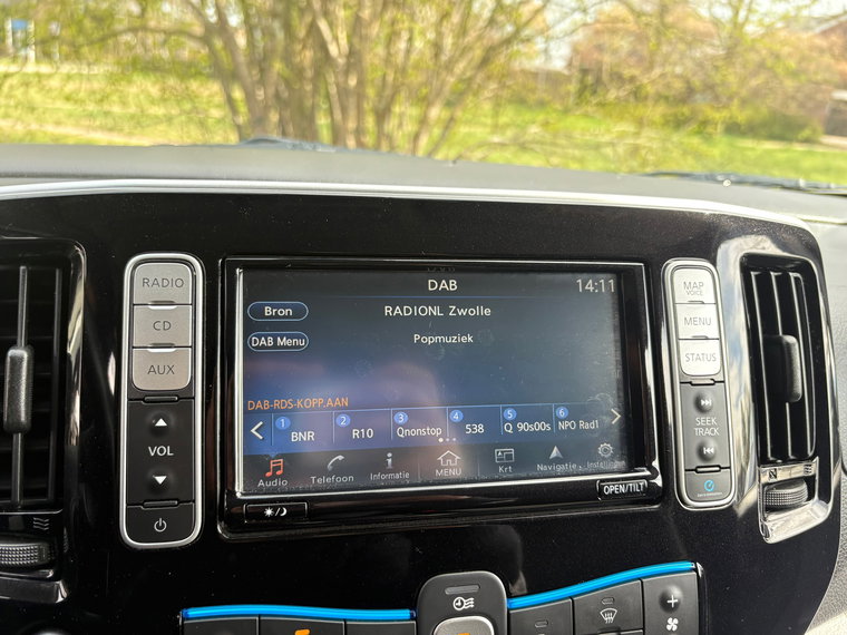 Vehicle Image 24