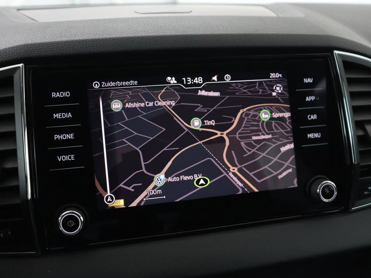 Vehicle Image 19
