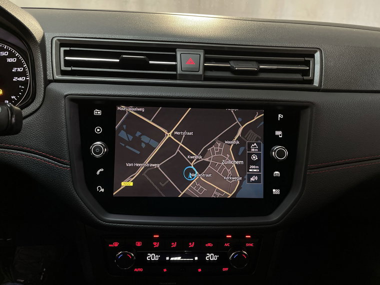 Vehicle Image 14