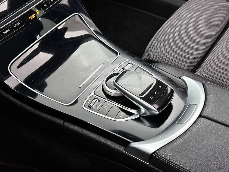 Vehicle Image 36