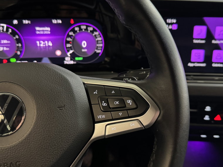 Vehicle Image 31