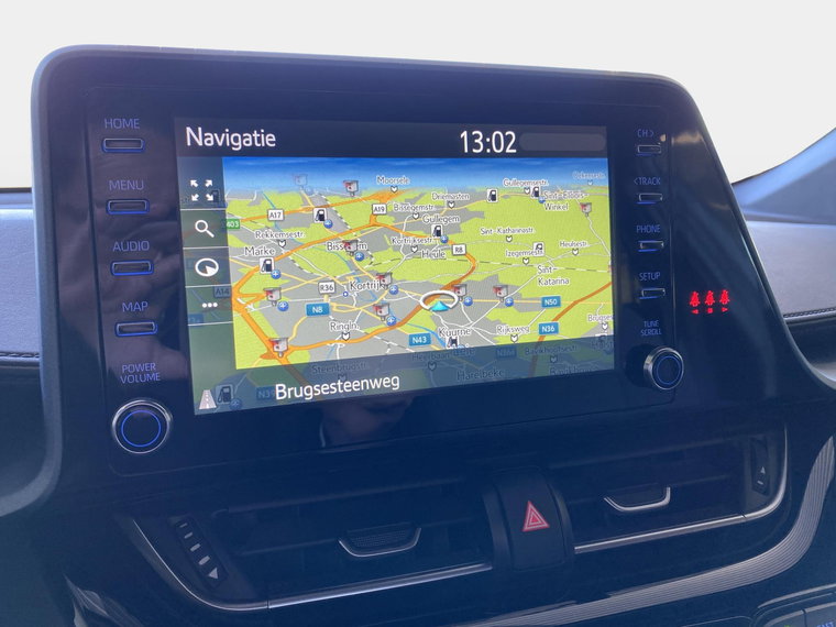 Vehicle Image 17