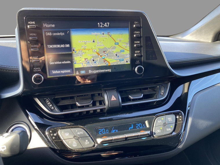 Vehicle Image 9