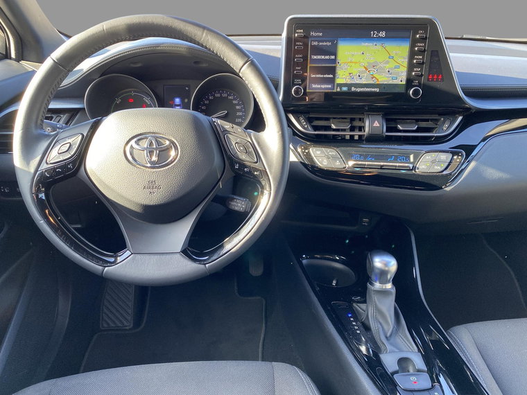 Vehicle Image 11