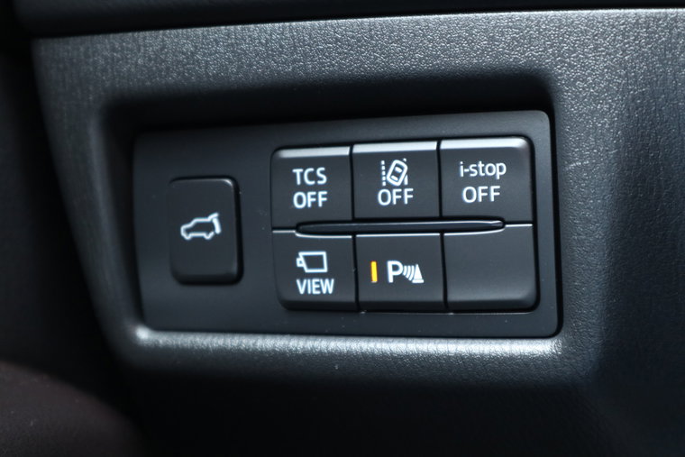 Vehicle Image 26