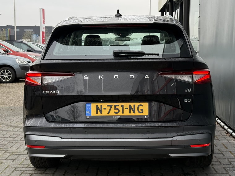 Vehicle Image 39