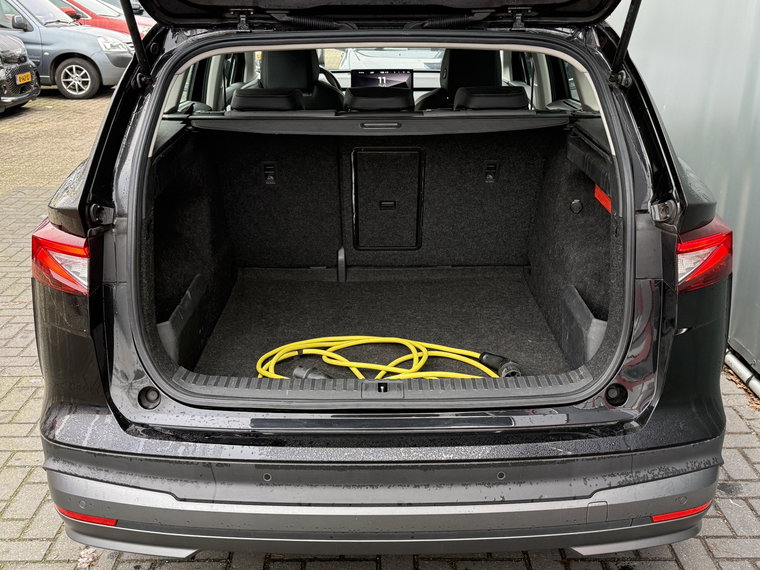 Vehicle Image 40