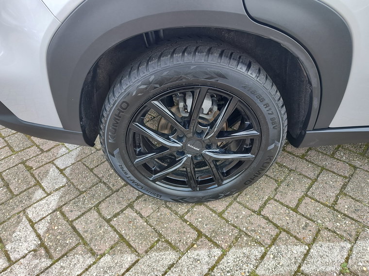 Vehicle Image 41
