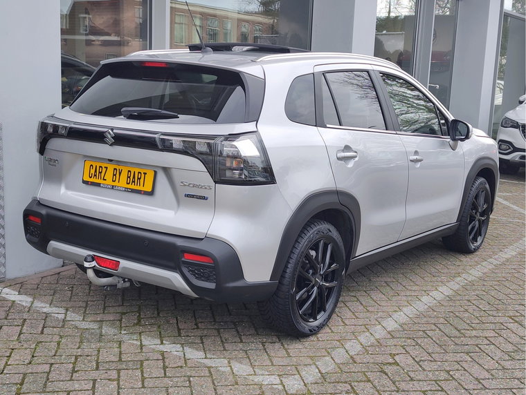 Vehicle Image 6