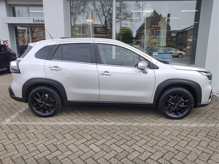 Vehicle Image 7