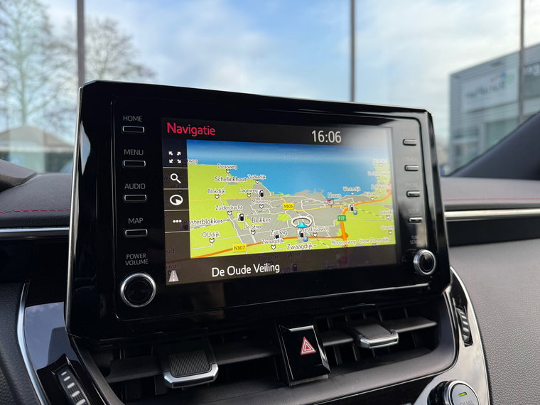 Vehicle Image 36