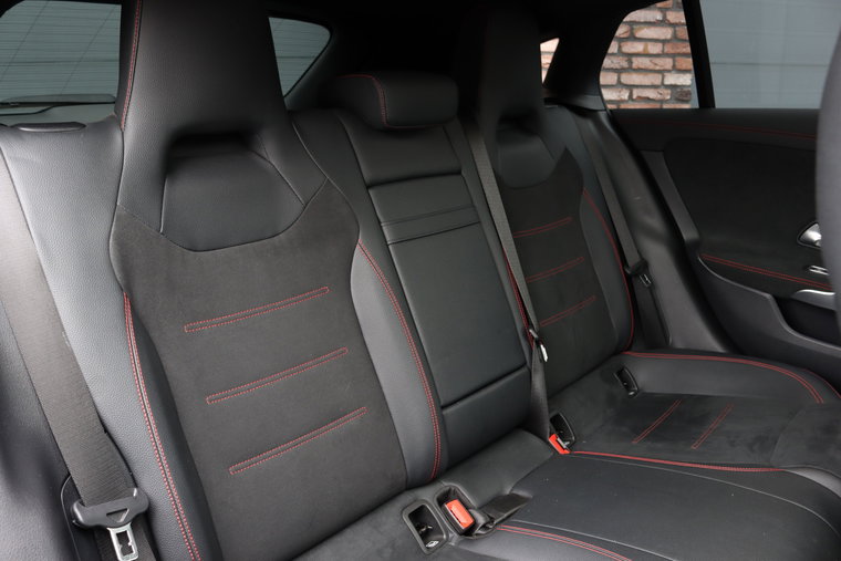 Vehicle Image 35