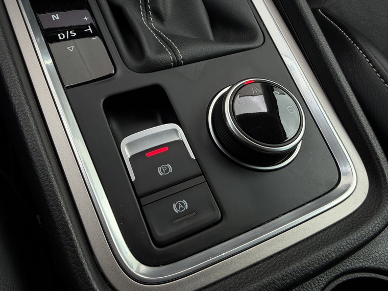 Vehicle Image 50