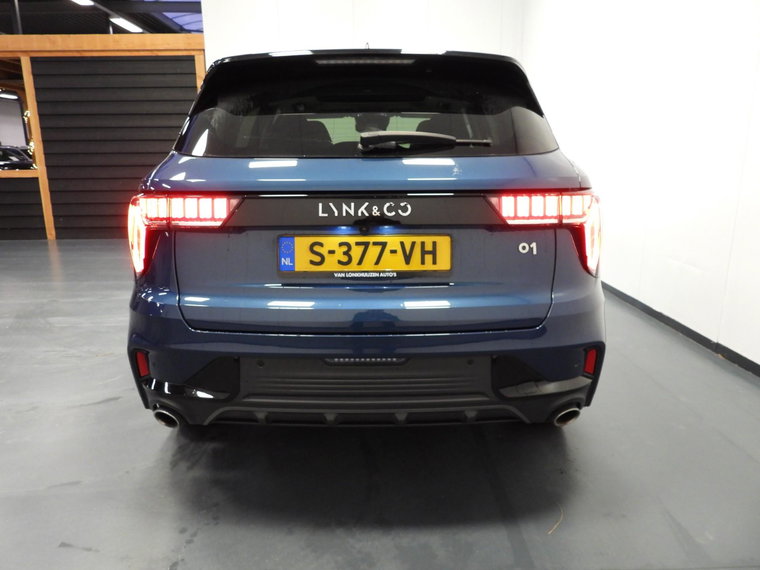 Vehicle Image 43