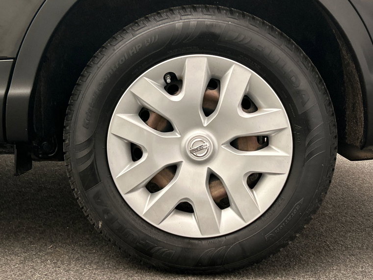 Vehicle Image 33