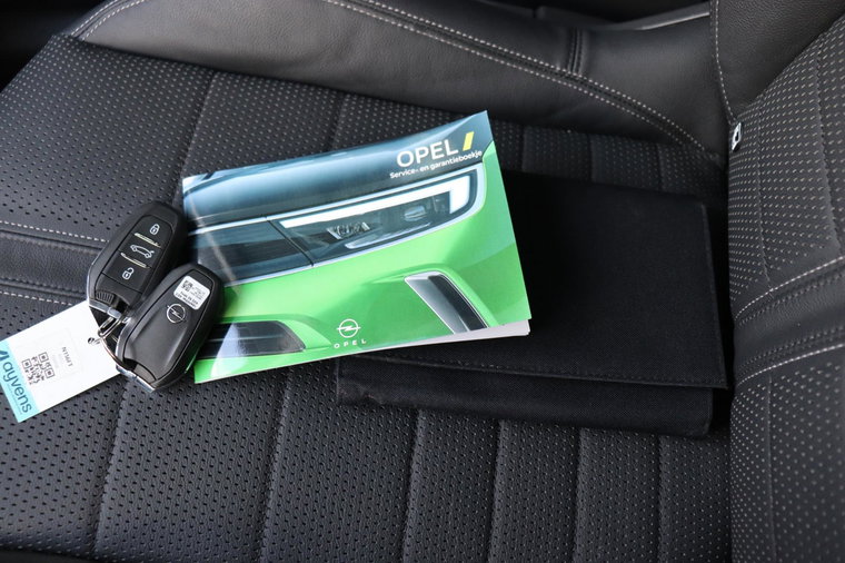 Vehicle Image 35
