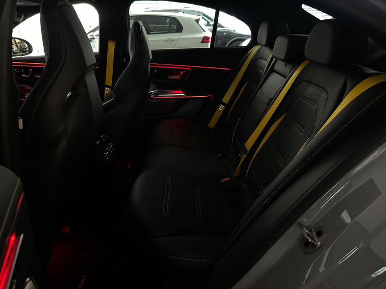 Vehicle Image 28