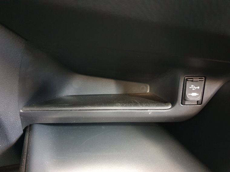 Vehicle Image 24
