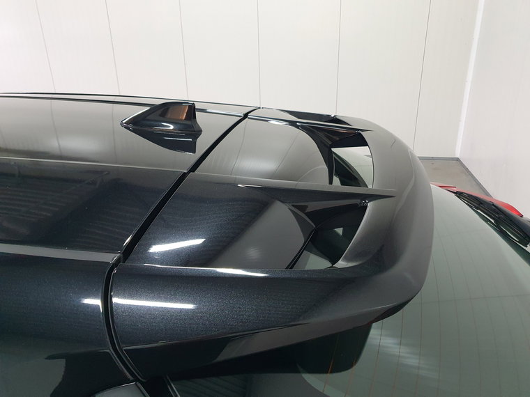 Vehicle Image 38