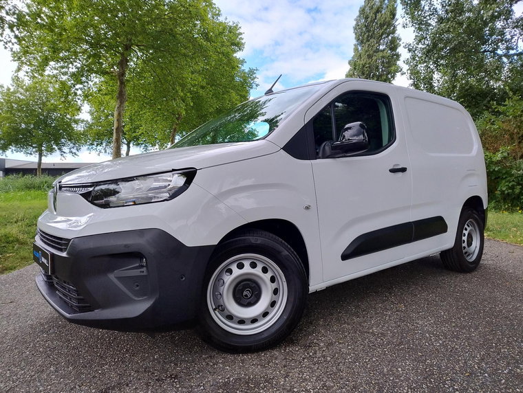 Vehicle Image 49