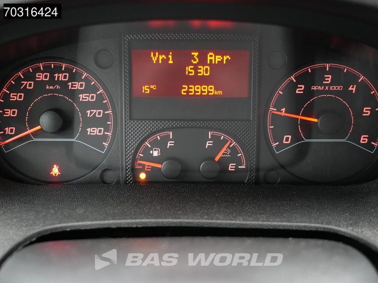 Vehicle Image 36