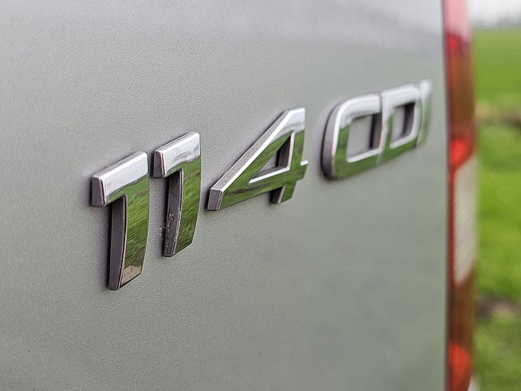 Vehicle Image 19