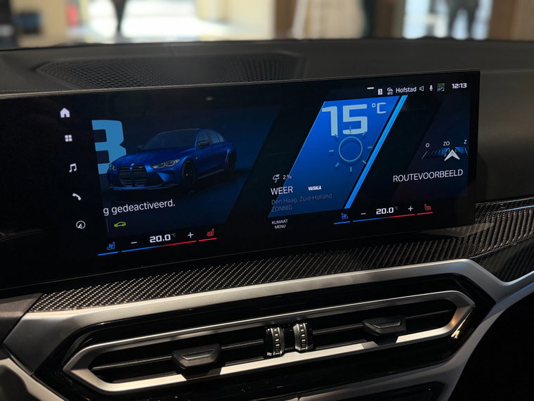 Vehicle Image 38