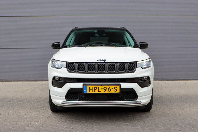 Vehicle Image 54