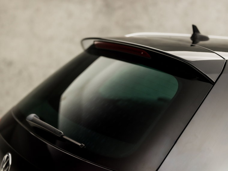 Vehicle Image 36