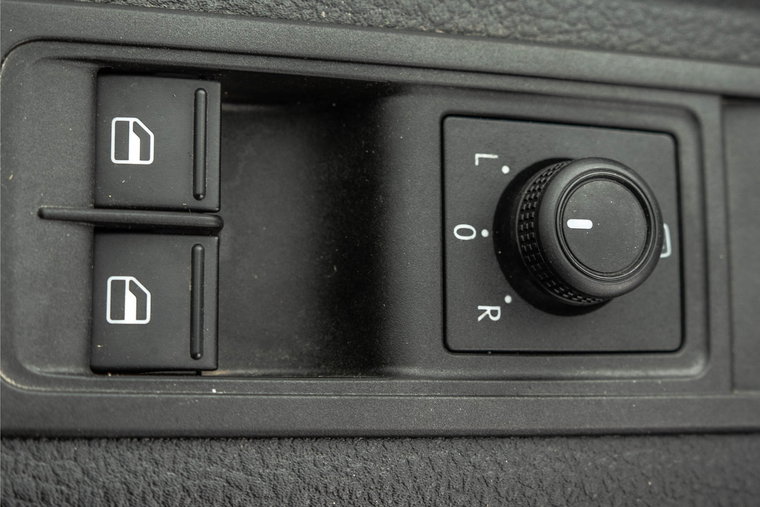 Vehicle Image 26